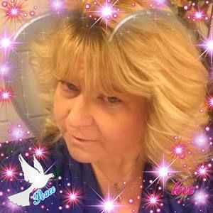 Meet your Posher, Paula